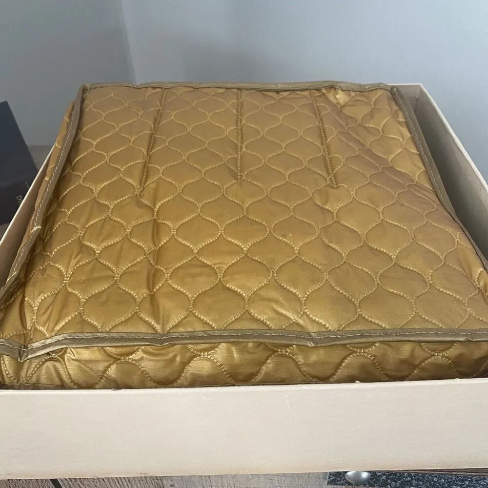 Vintage Stanley Roberts Golden Sir Mark Service for 12
